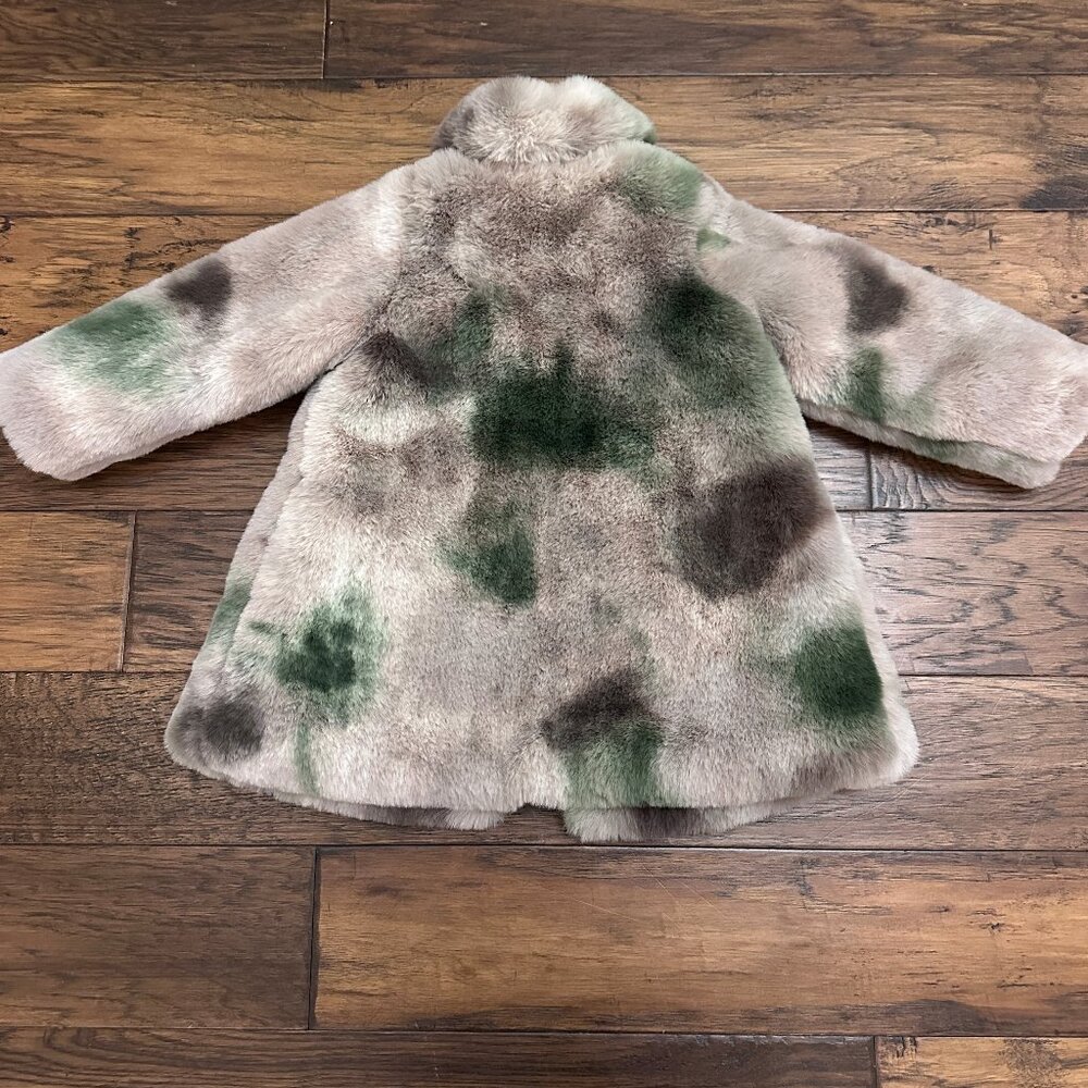 Pink Chicken EUC Fur Coat - Picture 3 of 3